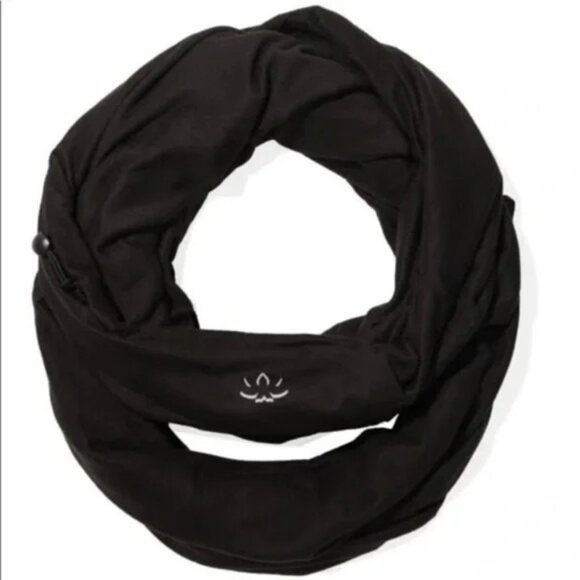 NWT Beyond‎ Yoga Infinity Scarf Black Hidden Zipper Pocket For Women - Picture 11 of 11